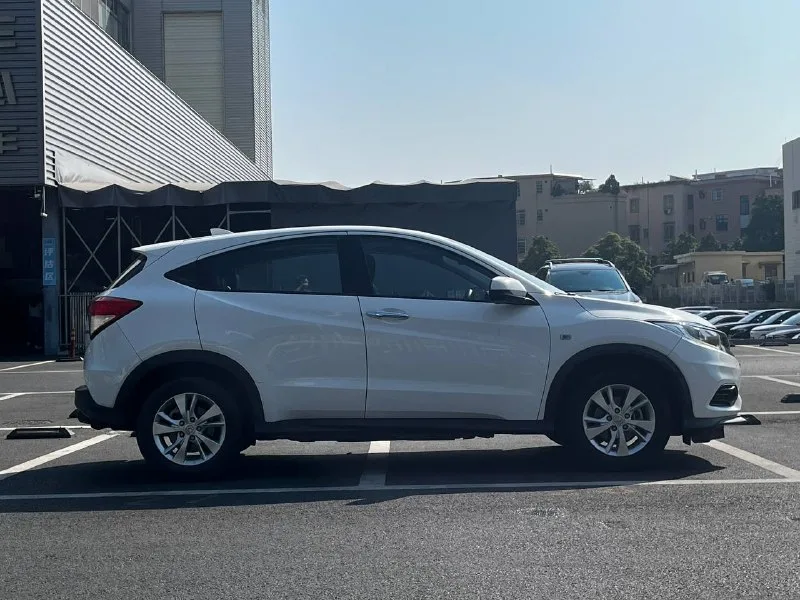 Honda Vezel 2020 — фото 4