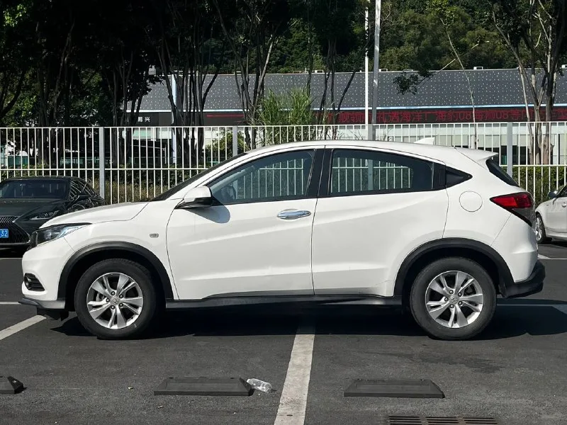 Honda Vezel 2020 — фото 8