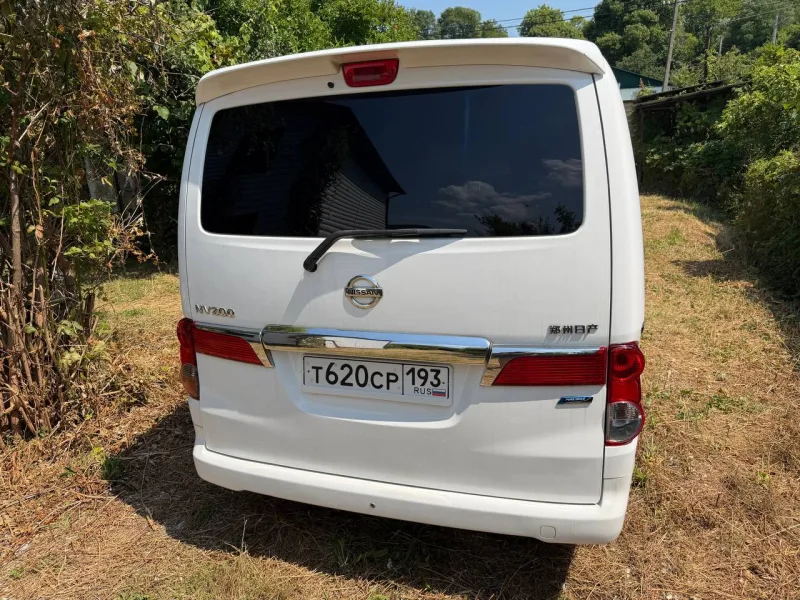 Nissan NV200 2015 — фото 6