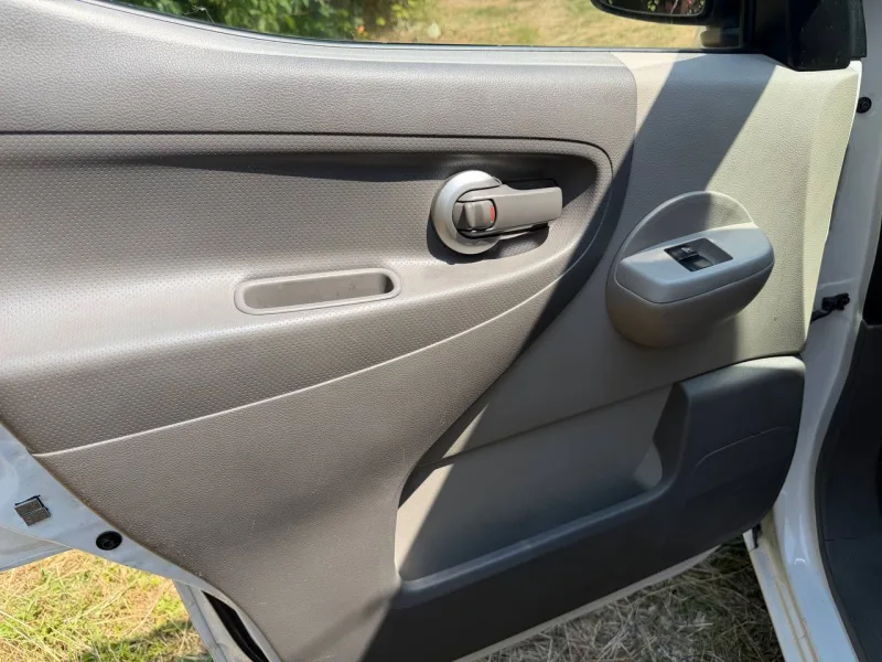 Nissan NV200 2015 — фото 12