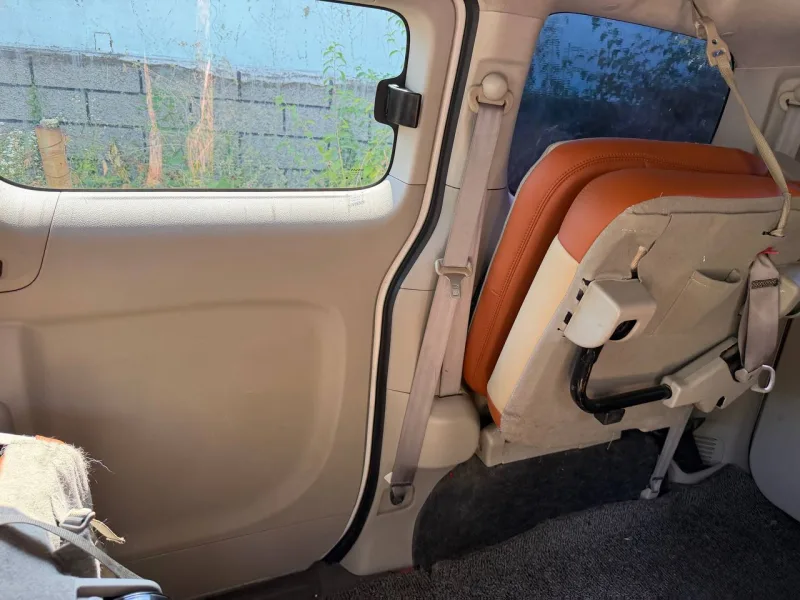 Nissan NV200 2015 — фото 23