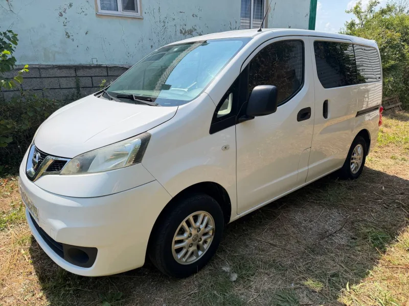 Nissan NV200 2015 — фото 8