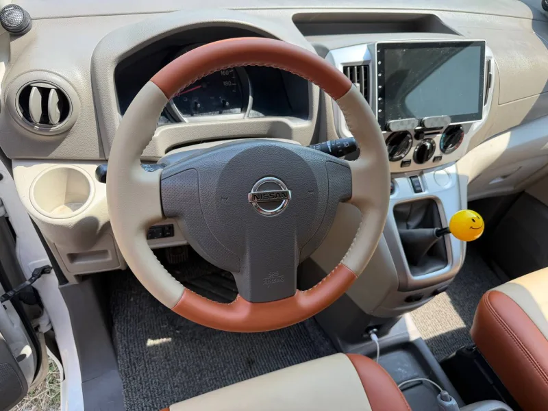 Nissan NV200 2015 — фото 13