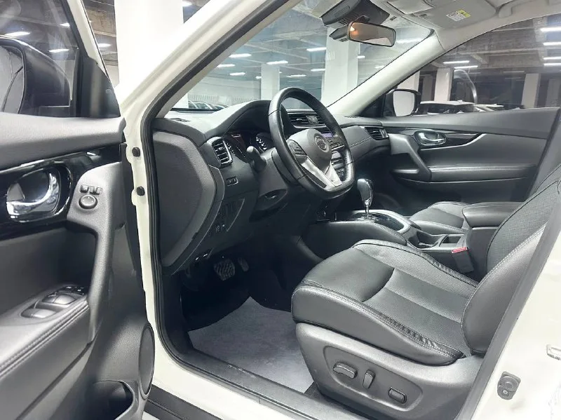 NISSAN X-trail — фото 10