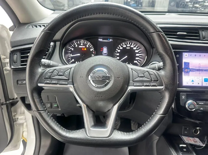 NISSAN X-trail — фото 14
