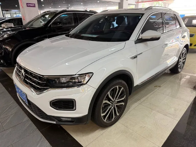 VW T-roc — фото 2