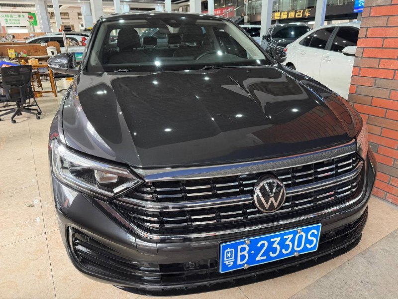 VW SAGITAR
