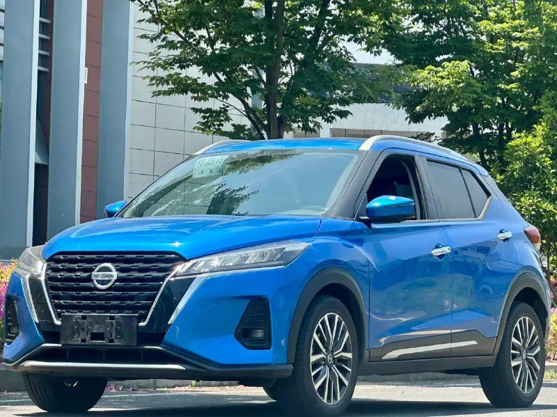 NISSAN KICKS