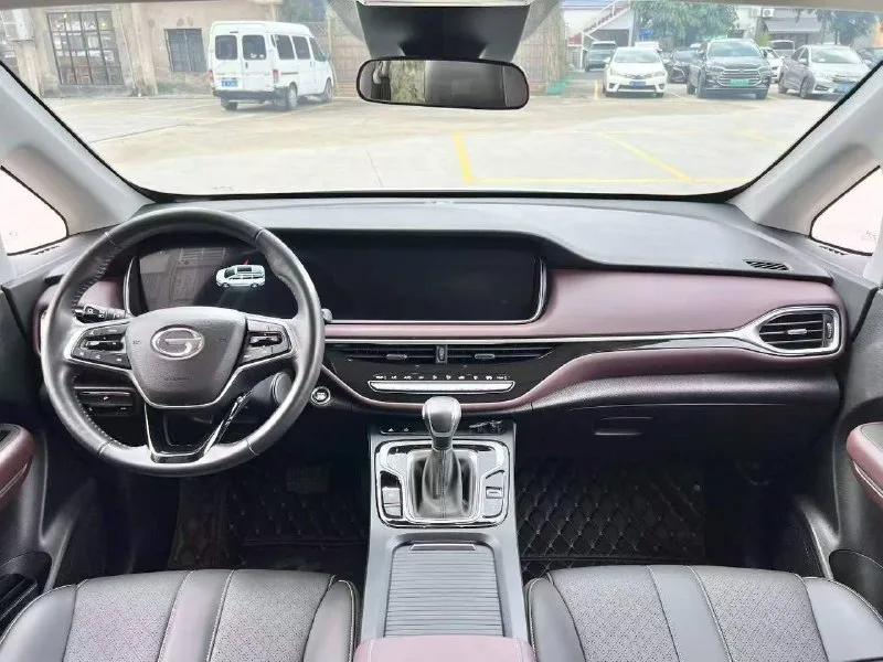 GAC TRUMPCHI M6 — фото 10
