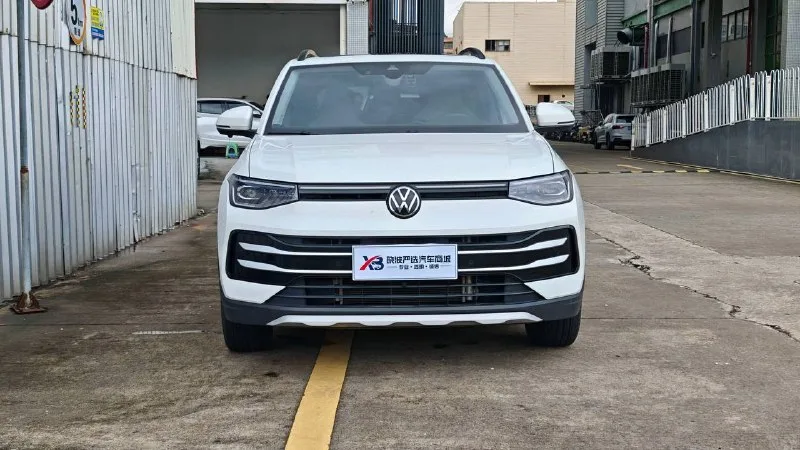 VW THARU XR — фото 2