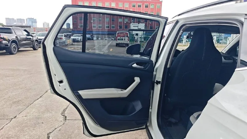 VW THARU XR — фото 12