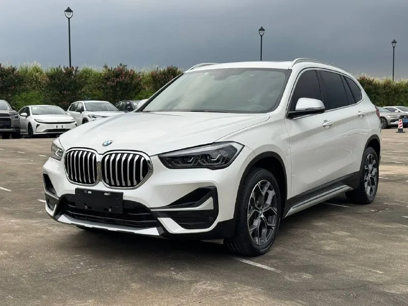 BMW X1 2021 — фото 4