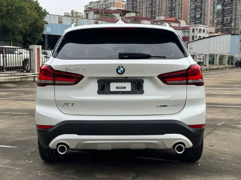 BMW X1 2021 — фото 6