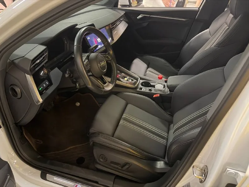 Audi A3L 2021