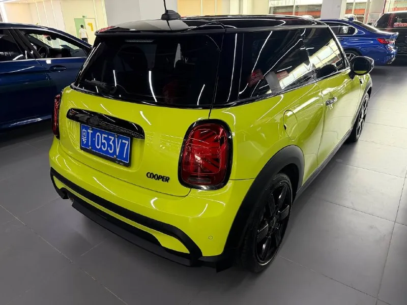 MINI Cooper 1.5T 2023 — фото 23