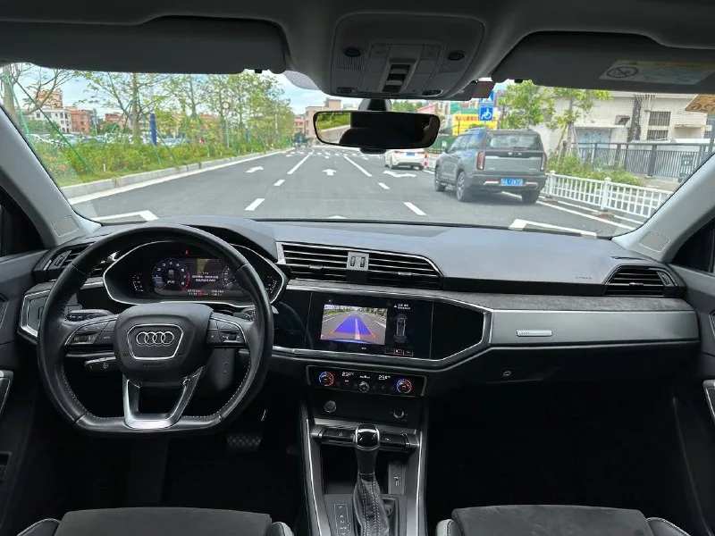 Audi Q3 35 TFSI 2020 — фото 3
