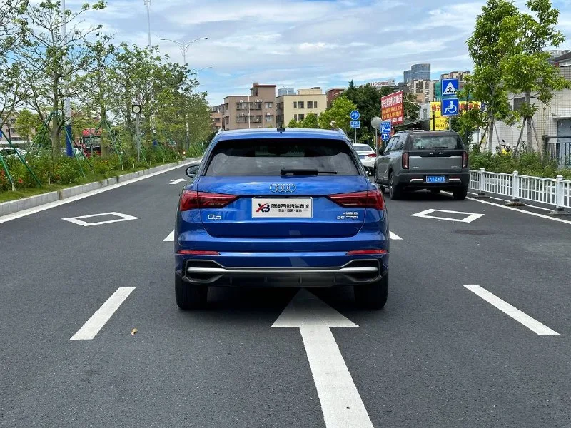 Audi Q3 35 TFSI 2020 — фото 11