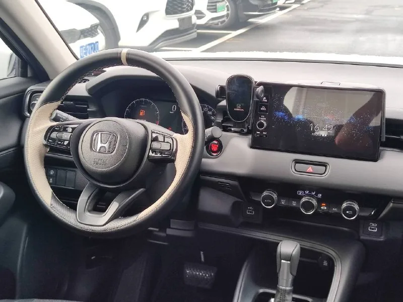 Honda Vezel 2023 — фото 14