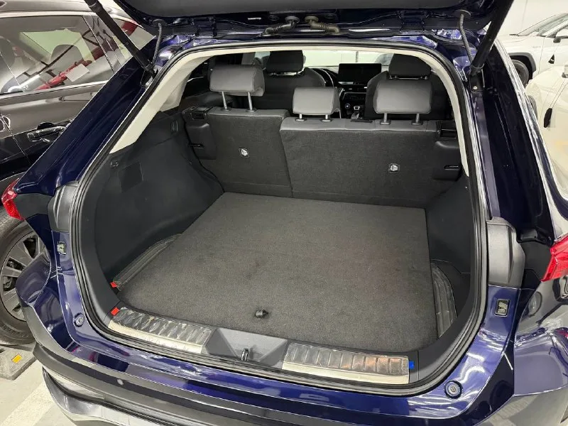 TOYOTA HARRIER — фото 11