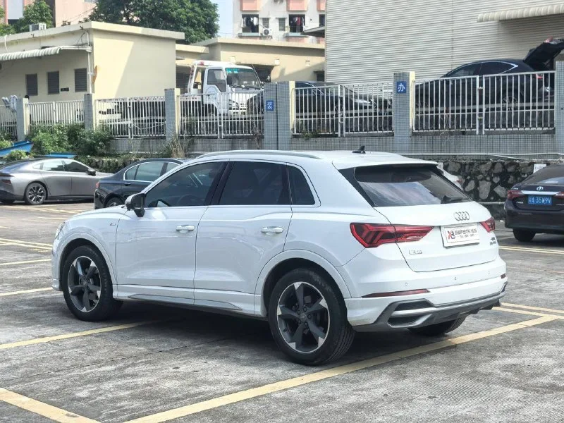 Audi Q3 35 TFSI 2020 — фото 3