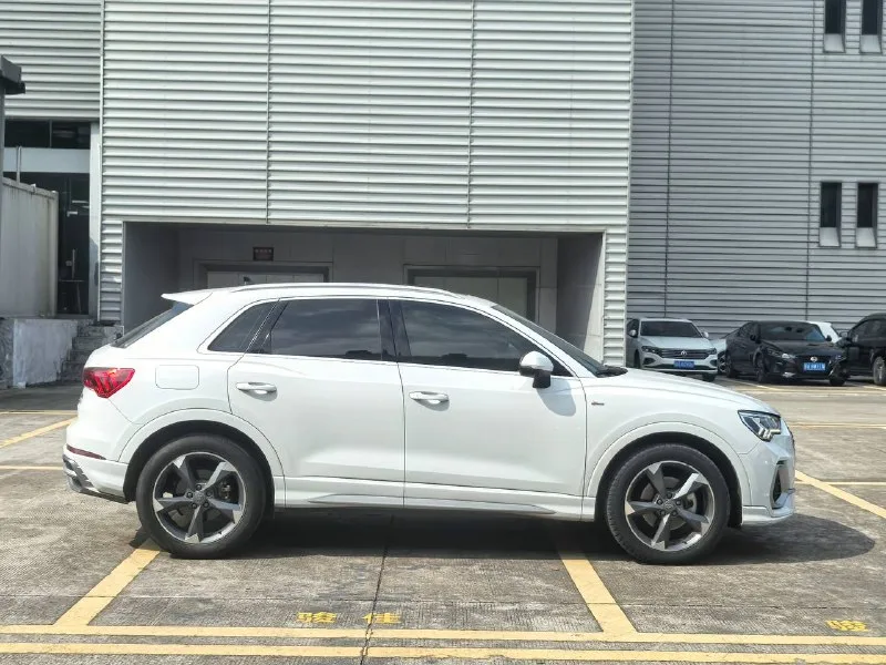 Audi Q3 35 TFSI 2020 — фото 8