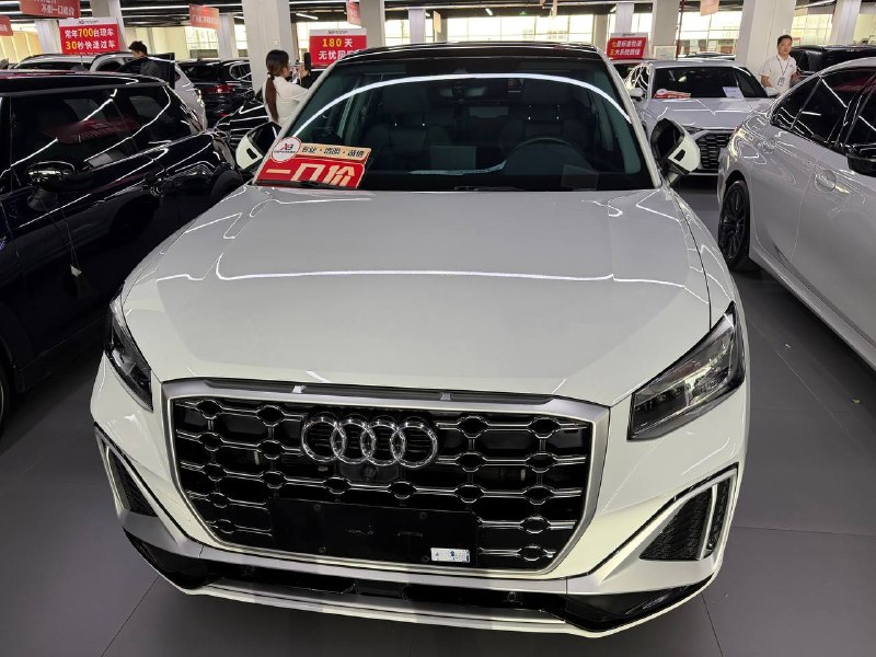 Audi Q2L 35 TFSI 2022