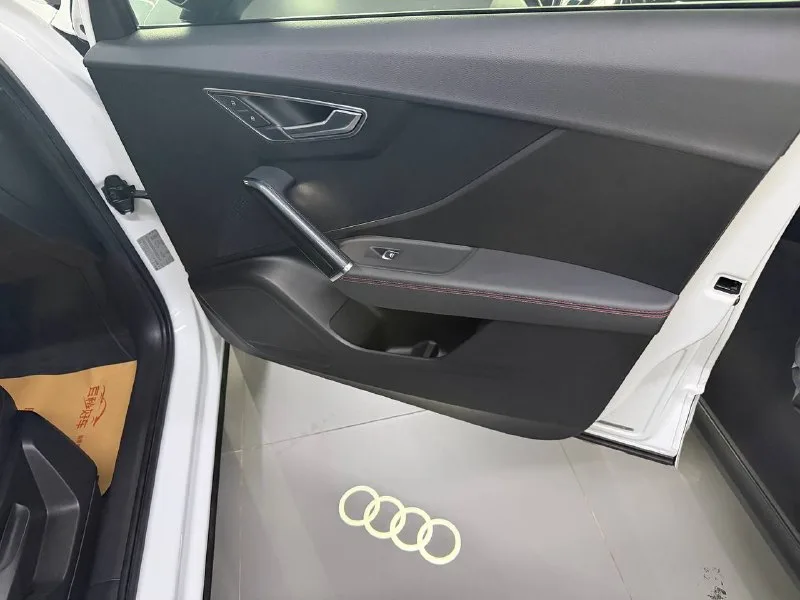 Audi Q2L 35 TFSI 2022 — фото 17
